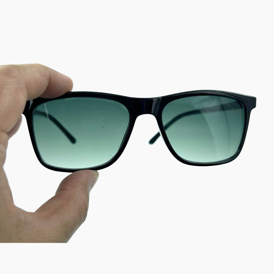 Wayfarer sunglasses By Akriti Pk/12